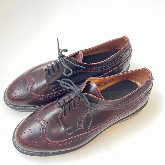 Solovair Burgundy Rub-Off American Brogue Shoe - Size 10 US - Picture 1 of 10